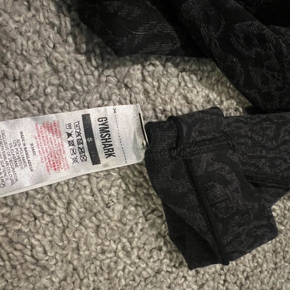 Gymshark Animal Leggings - Picture 2 of 4